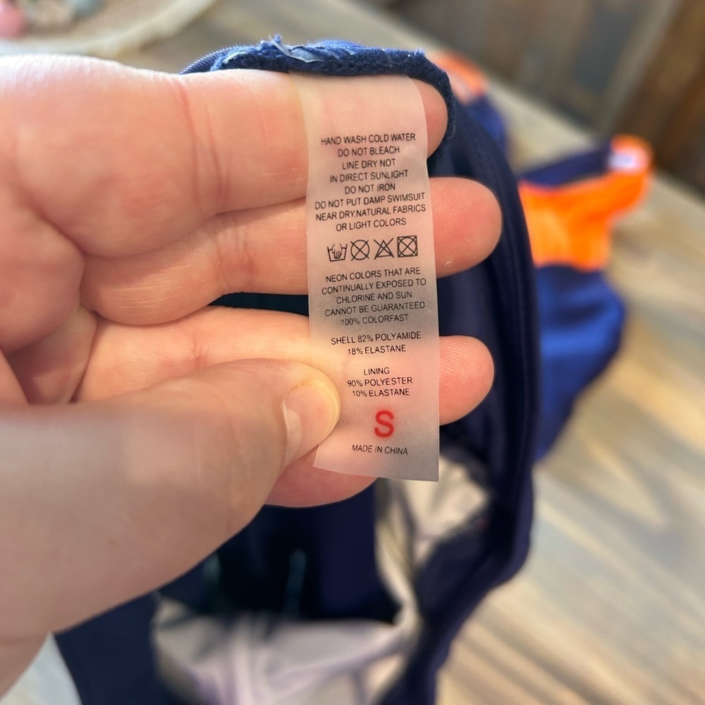 NWOT Swimsuit - Picture 6 of 6